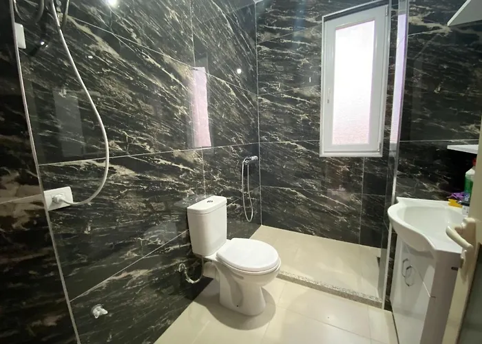 アパート Jony Hamallaj